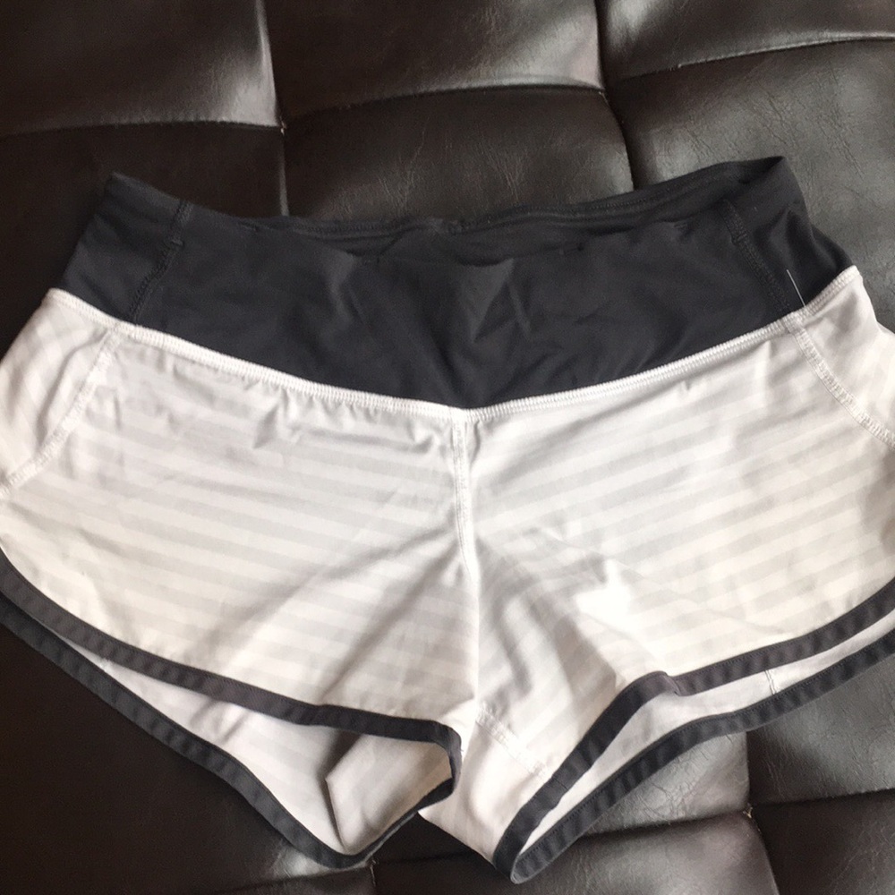 Lululemon size 4. Little stain, not noticeable.